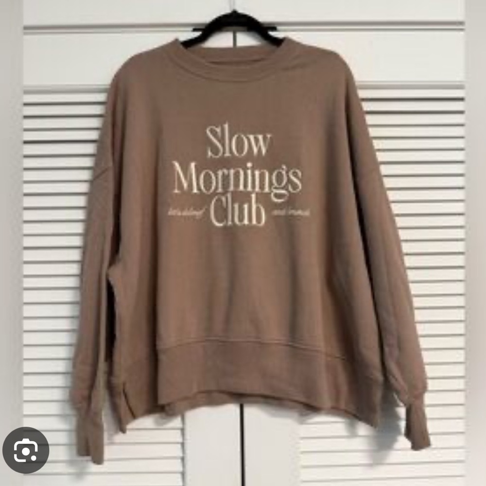 ISO. Abercrombie Lounge Sweatshirt. Taupe. Size L/XL